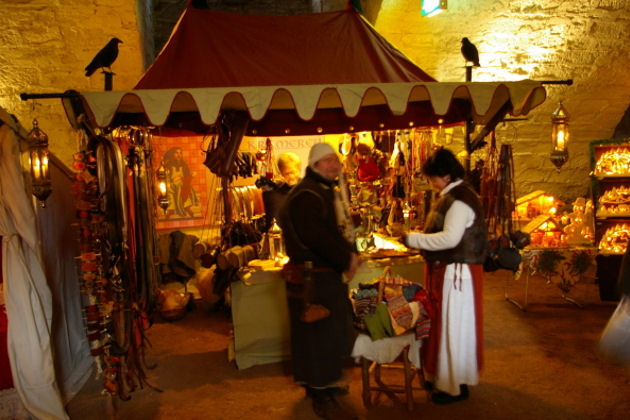 Eindrücke vom Mittelalterlichen Weihnachtsmarkt auf dem Schloss Wilhelmsburg in Schmalkalden