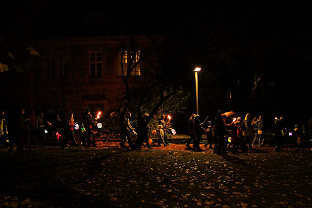 Impressionen vom Novembermarkt mit Laternenumzug in Barsinghausen
