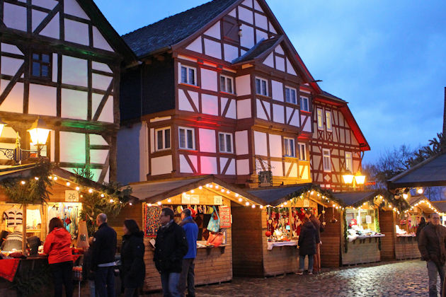Impressionen vom Adventsmarkt im Hessenpark in Neu-Anspach
