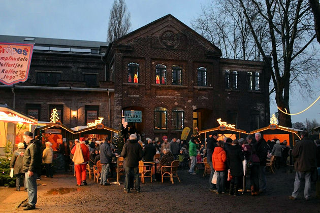 Eindrücke vom Kunst-, Kultur- und Weihnachtsmarkt Printhenbuhrg in Oberhausen