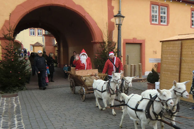 Impressionen vom Weihnachtsmarkt Nickelches Määrt in Gedern