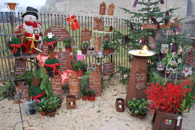Eindrücke vom Romantischern Weihnachtsmarkt auf Burg Katzenstein in Dischingen