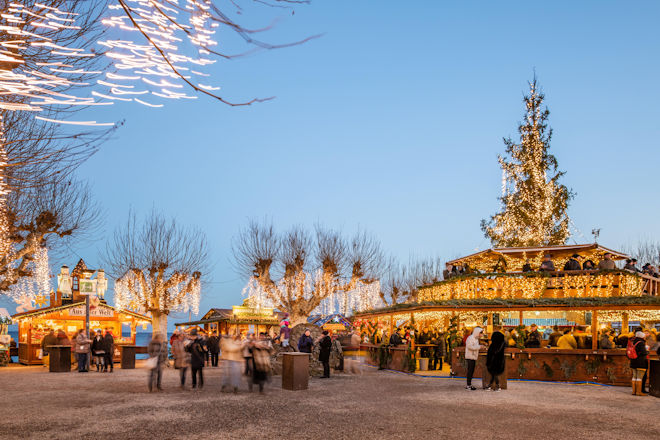 Impressionen vom Weihnachtsmarkt am See in Konstanz