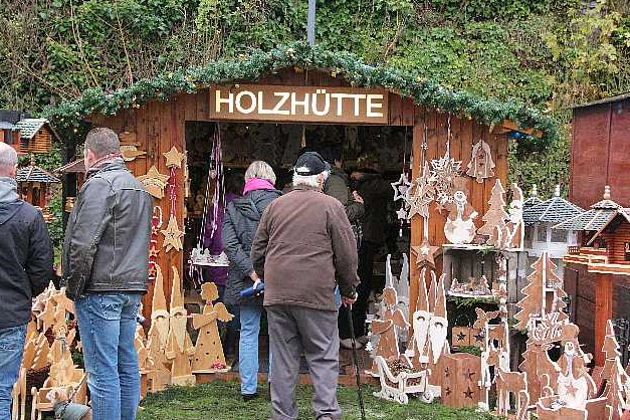 Impressionen vom Weihnachtsmarkt auf Burg Reifferscheid in Hellenthal