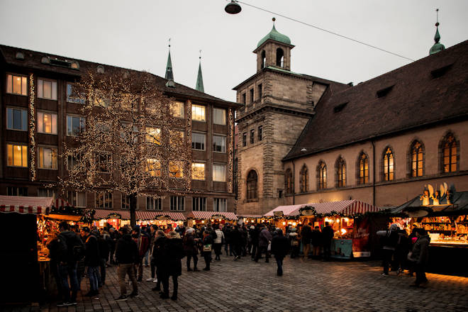 Impressionen vom Weihnachtsmarkt der Partnerstädte in Nürnberg
