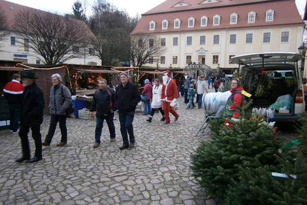 Impressionen vom Weihnachtsmarkt im Rittergut Staucha