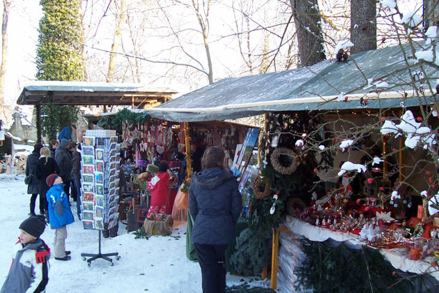 Eindrücke vom Weihnachtsmarkt in der Ruinenanlage Hornstein in Bingen