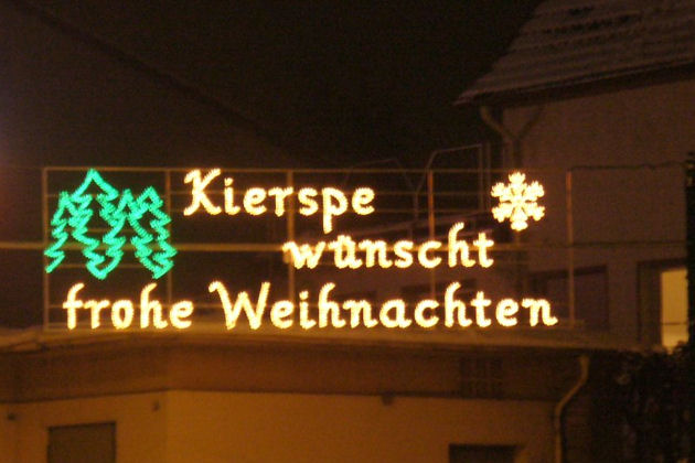 Die Stadt Kierspe lädt ein zum Weihnachtsmarkt.