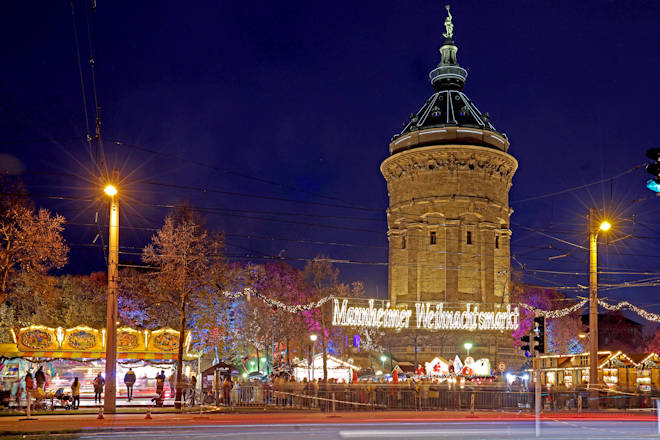  Impressionen vom Mannheimer Weihnachtsmarkt am Wasserturm