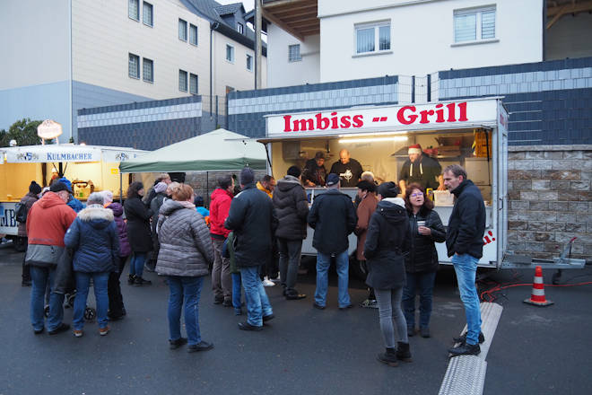 Impressionen vom Weihnachtsmarkt in Tettau (Oberfranken)