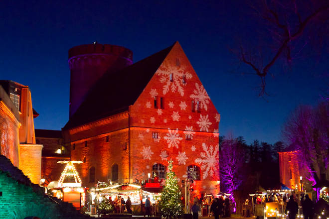 Impressionen vom Weihnachtsmarkt Lichterzauber Zitadelle in Berlin-Spandau
