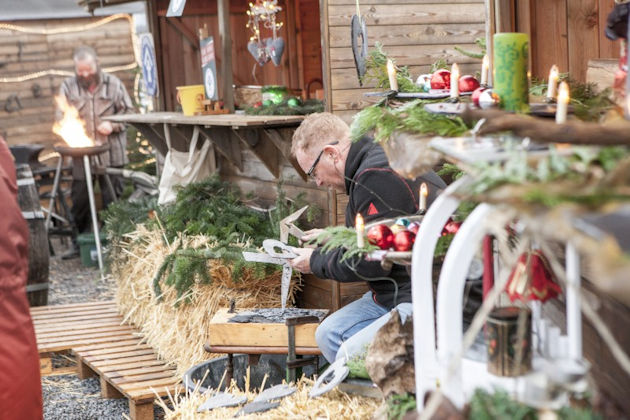 Impressionen vom Weihnachtsmarkt »Ä Tännschen Please« (früher »Winter in Burscheid«)