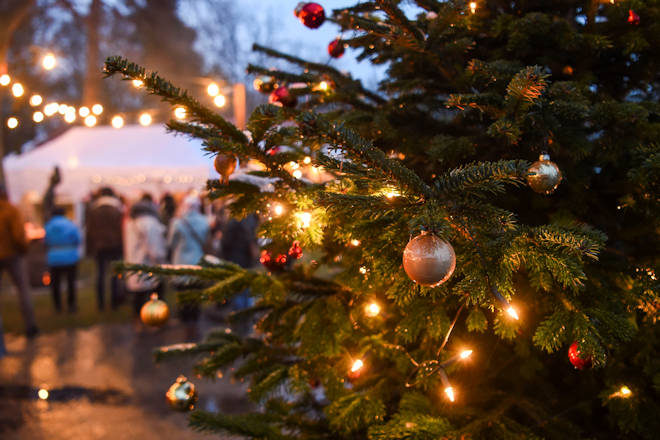 Impressionen vom Winterzauber-Weihnachtsmarkt am Strandbad Wendenschloss in Berlin-Köpenick
